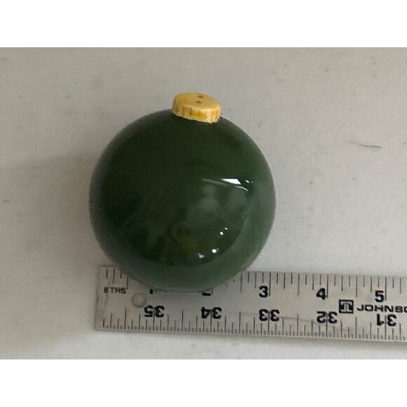 Vtg Block Ceramic Christmas Ornament Ball Salt & Pepper Shakers Red & Green - Picture 4 of 4